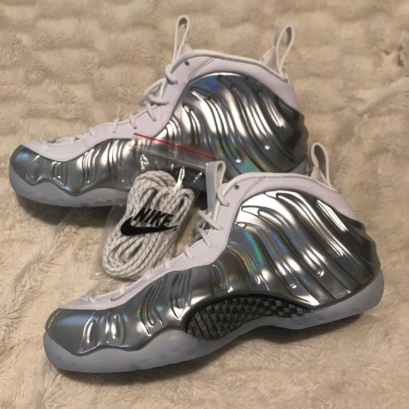 Nike Shoes - Nike Air foamposite one